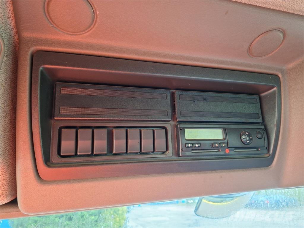 DAF FA LF 45.180 Raamautod