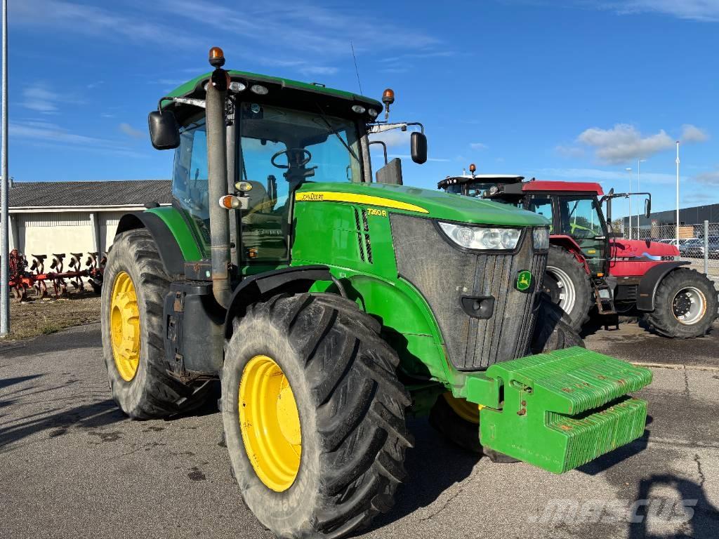 John Deere 7260 R Traktorid