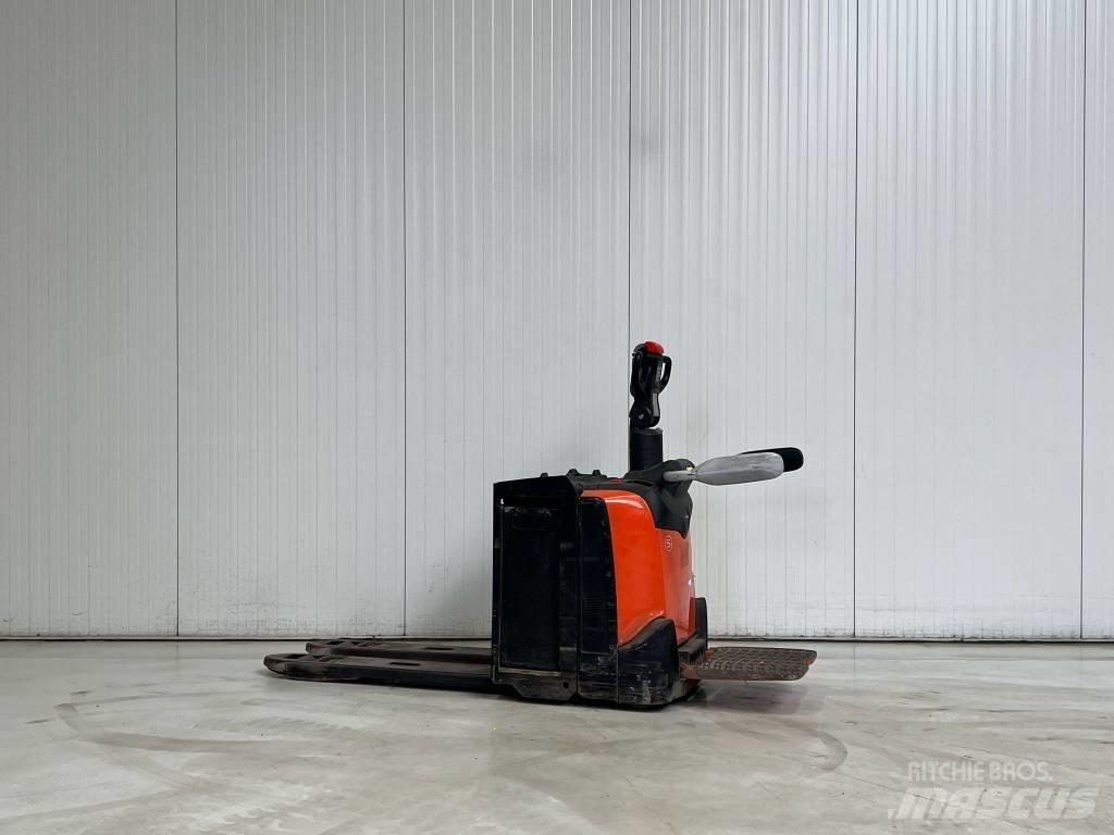BT LPE250 Platvormiga alusesiirdaja