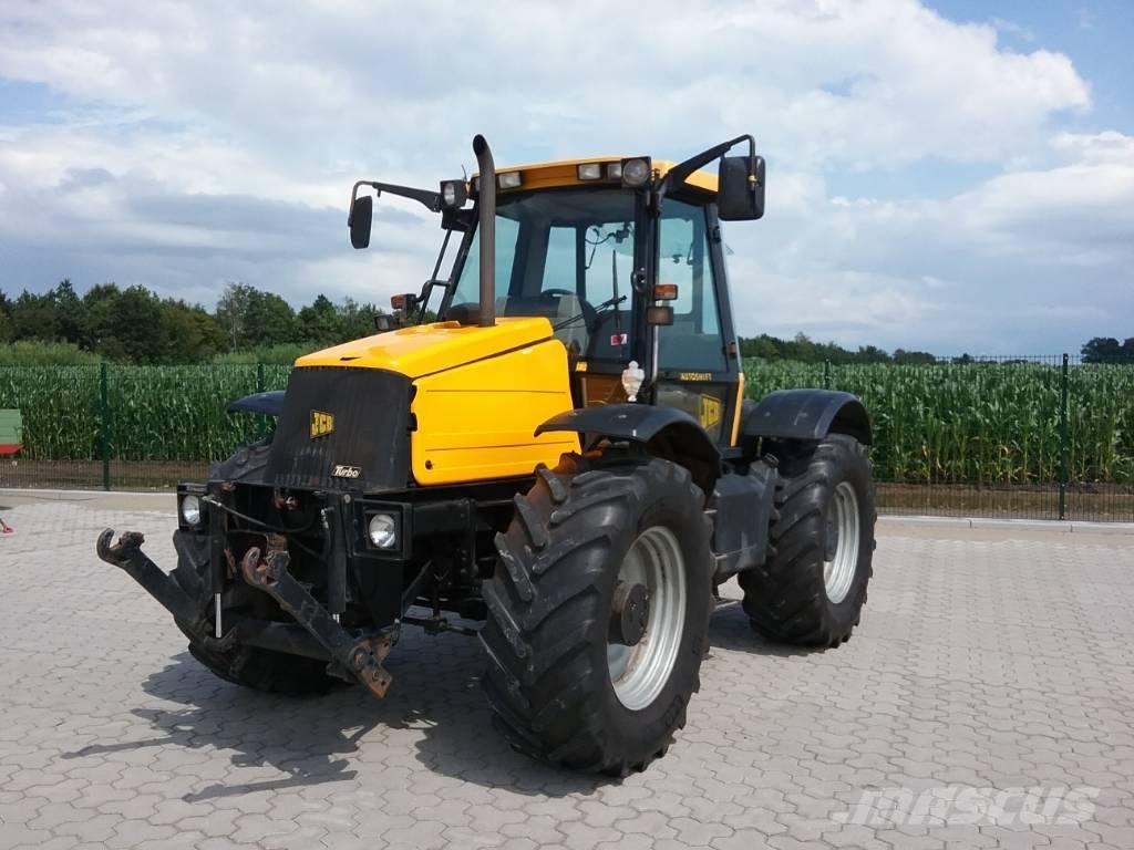 JCB Fastrac 2115 Traktorid