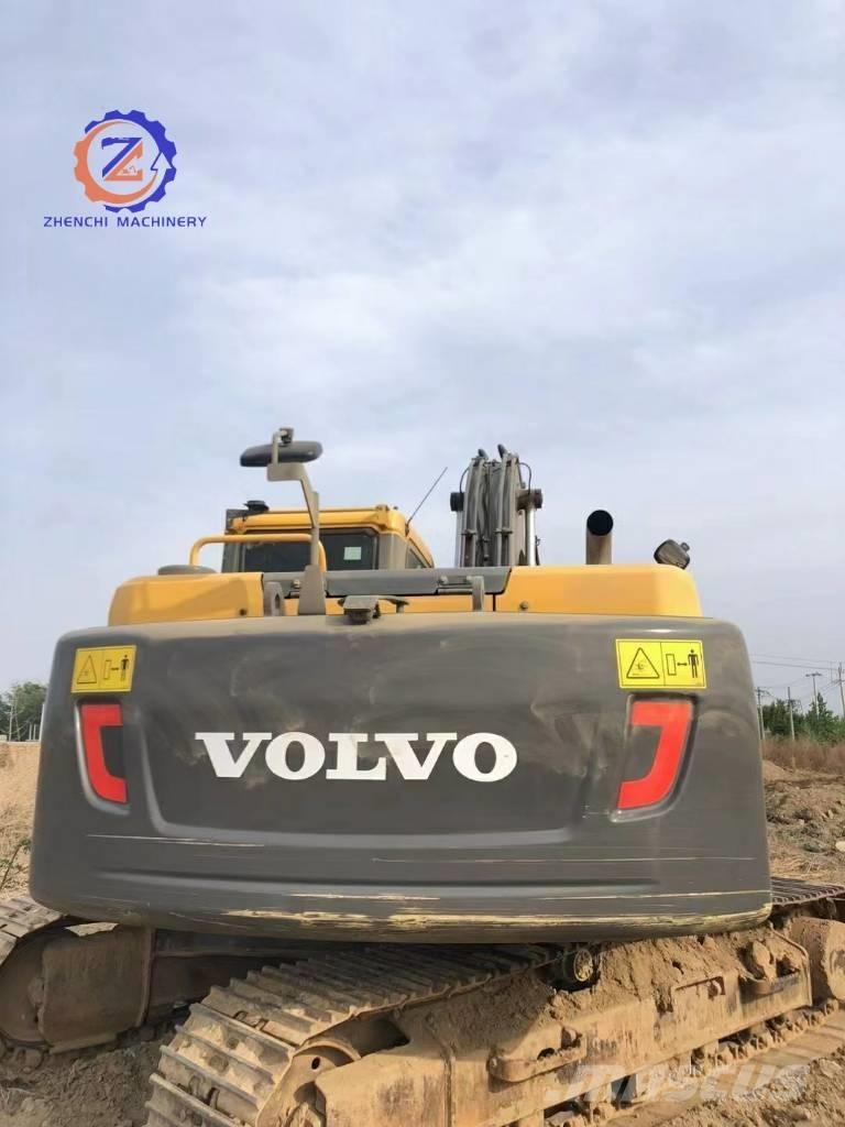 Volvo EC 200 D Roomikekskavaatorid