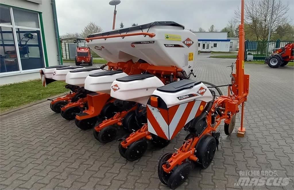 Kuhn Kosma TD Mais Täppiskülvikud