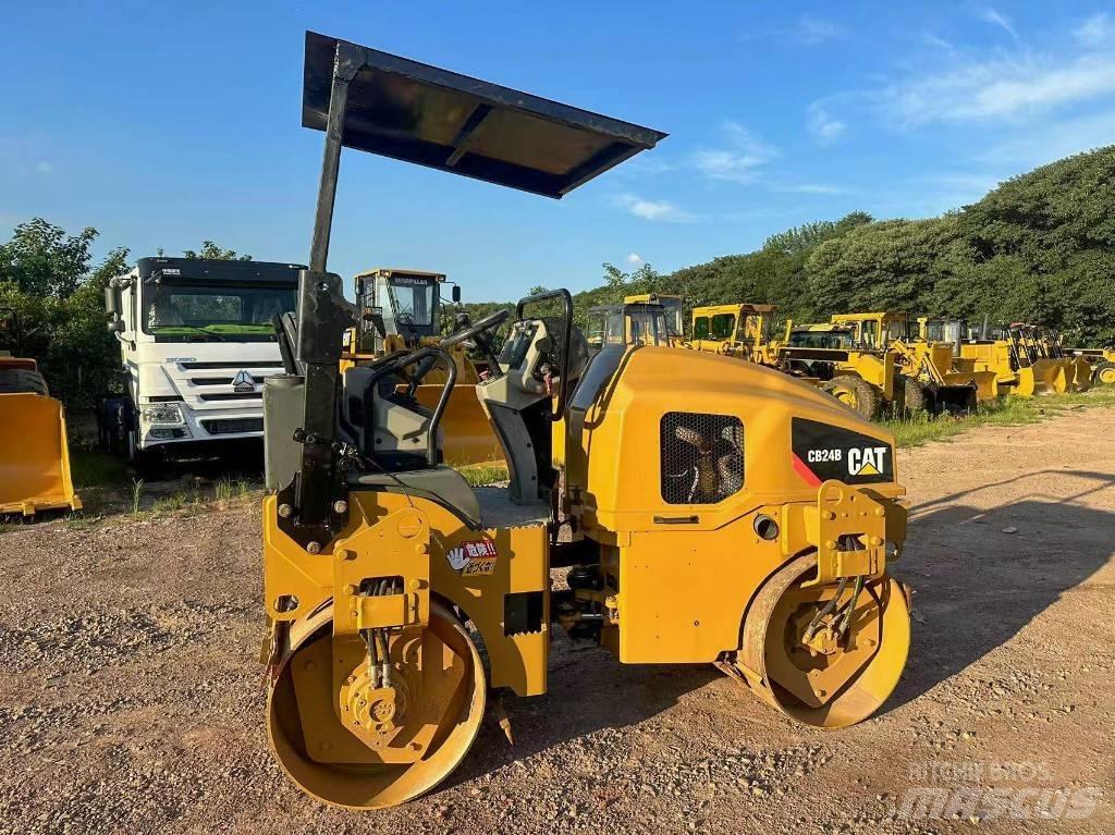 CAT CB 24 B Tandemrullid