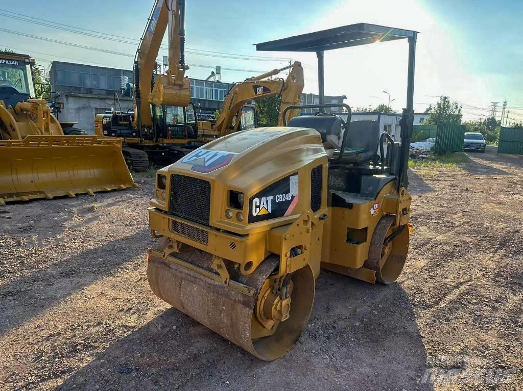 CAT CB 24 B Tandemrullid
