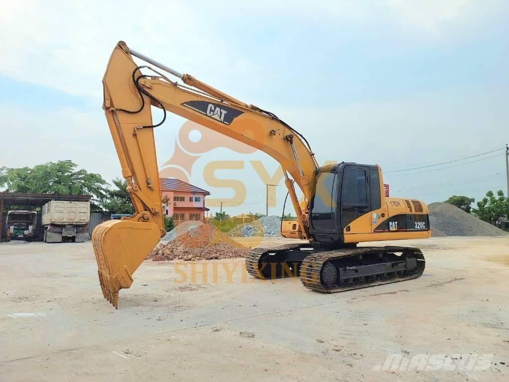 CAT 320 C Roomikekskavaatorid