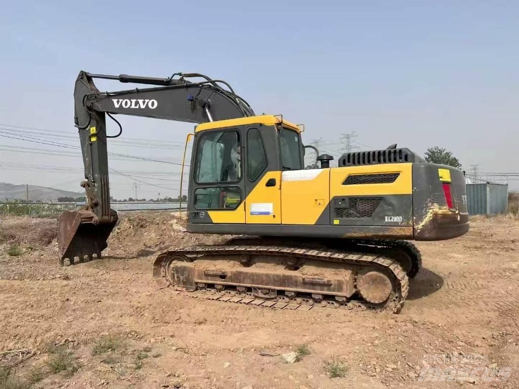 Volvo EC 210 D Roomikekskavaatorid