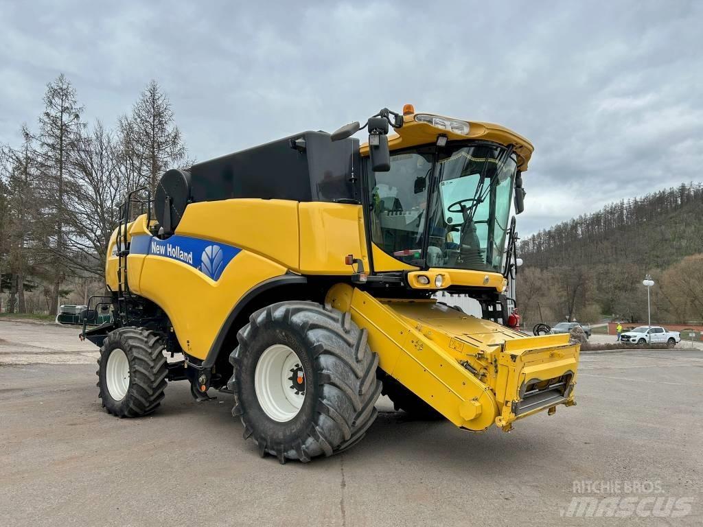 New Holland CX 8080 Teraviljakombainid