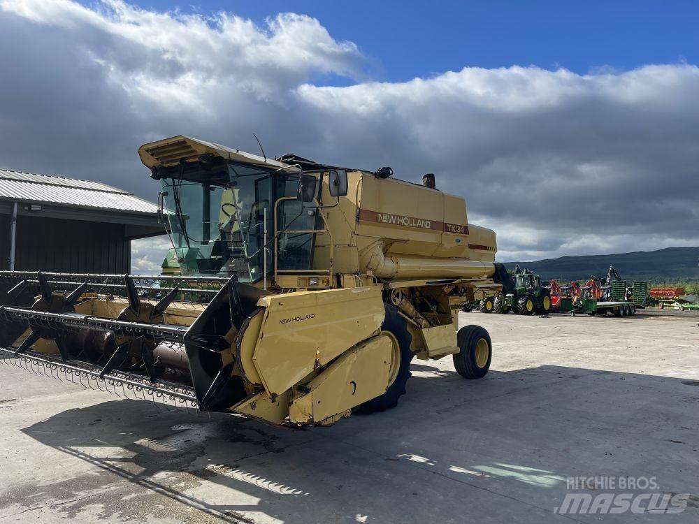 New Holland TX 34 Teraviljakombainid