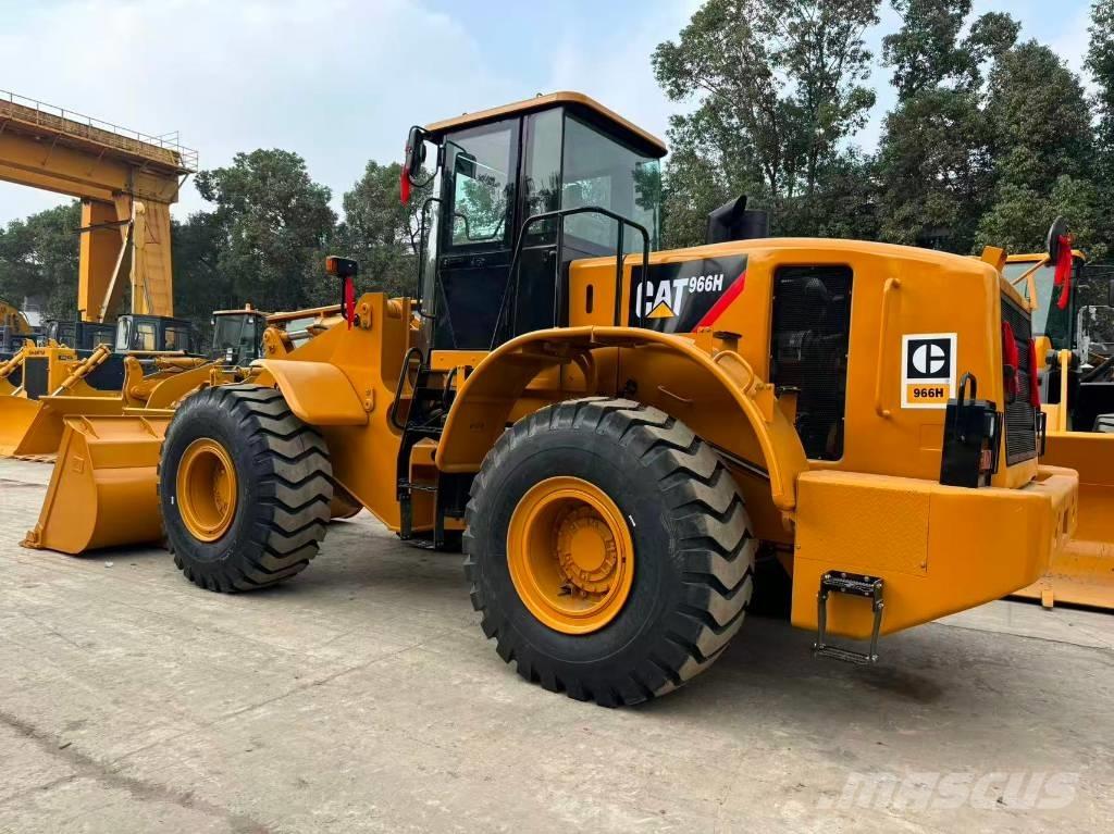 CAT 966 H Rataslaadurid
