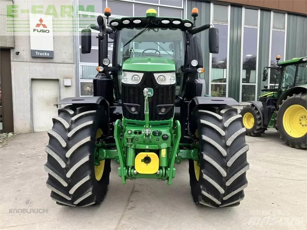 John Deere 6230 r Traktorid