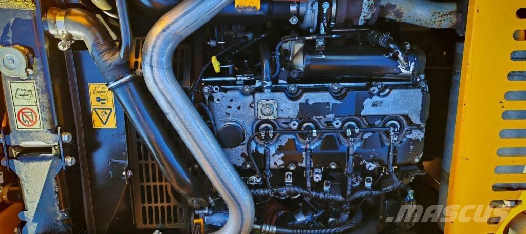 JCB JS 145 W Ratasekskavaatorid