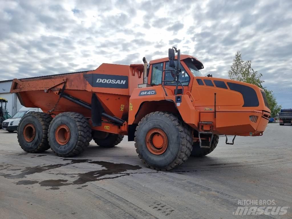 Doosan DA 40 6x6 Liigendraamiga pinnaseveokid