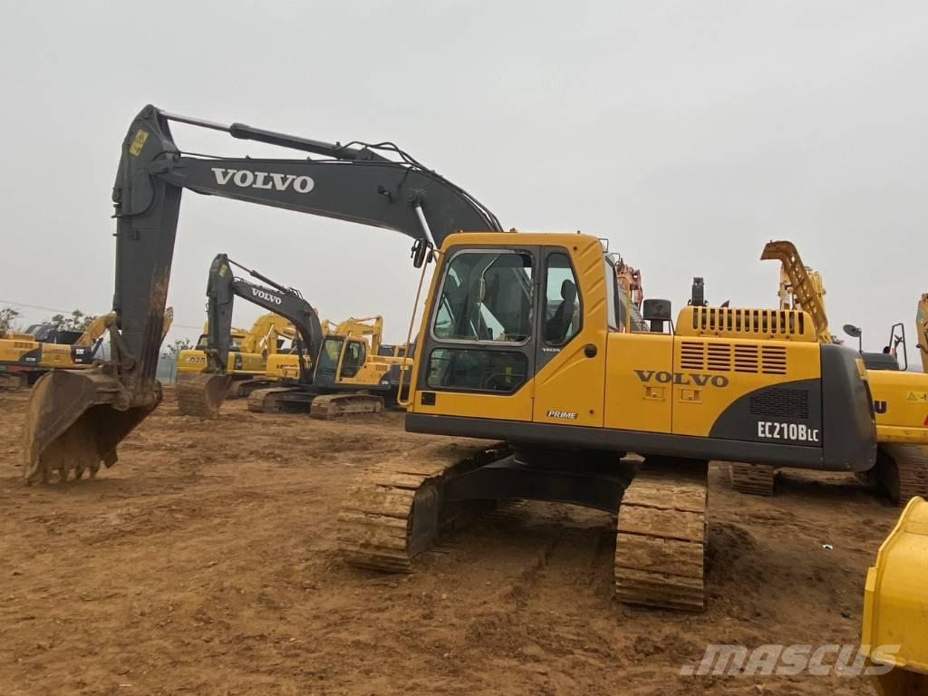 Volvo EC210B Roomikekskavaatorid