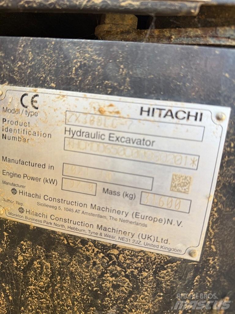 Hitachi ZX 300 LC-7 Roomikekskavaatorid