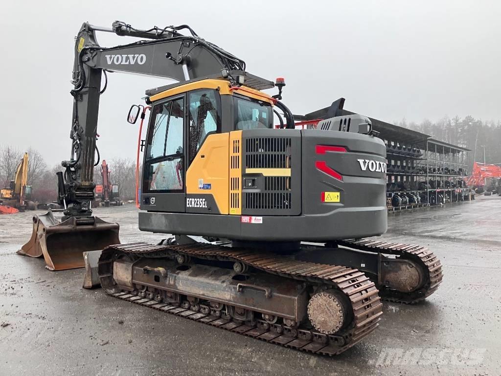 Volvo ECR235EL Blade Roomikekskavaatorid