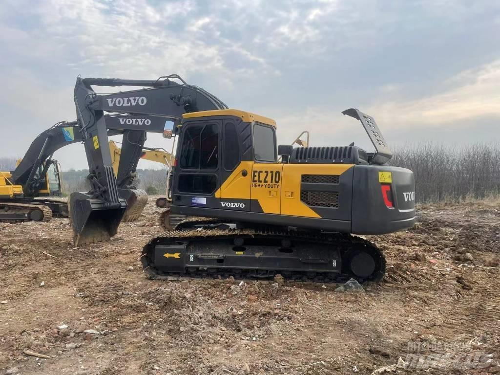 Volvo EC 210 D Roomikekskavaatorid