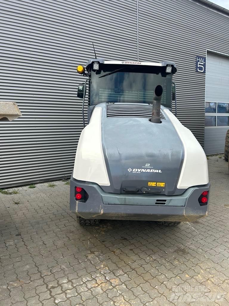 Dynapac CA 1500 D Ühe trumliga rullid