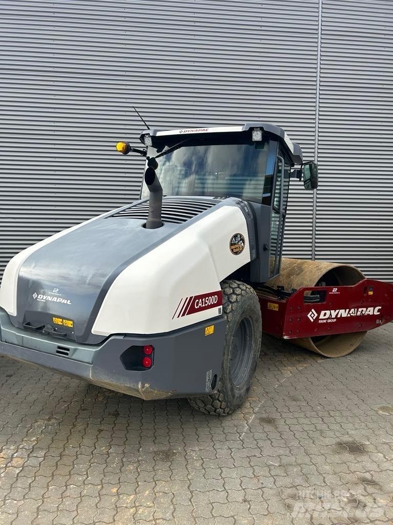 Dynapac CA 1500 D Ühe trumliga rullid