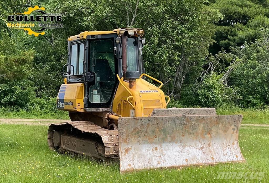 Komatsu D 39 EX-22 Buldooserid