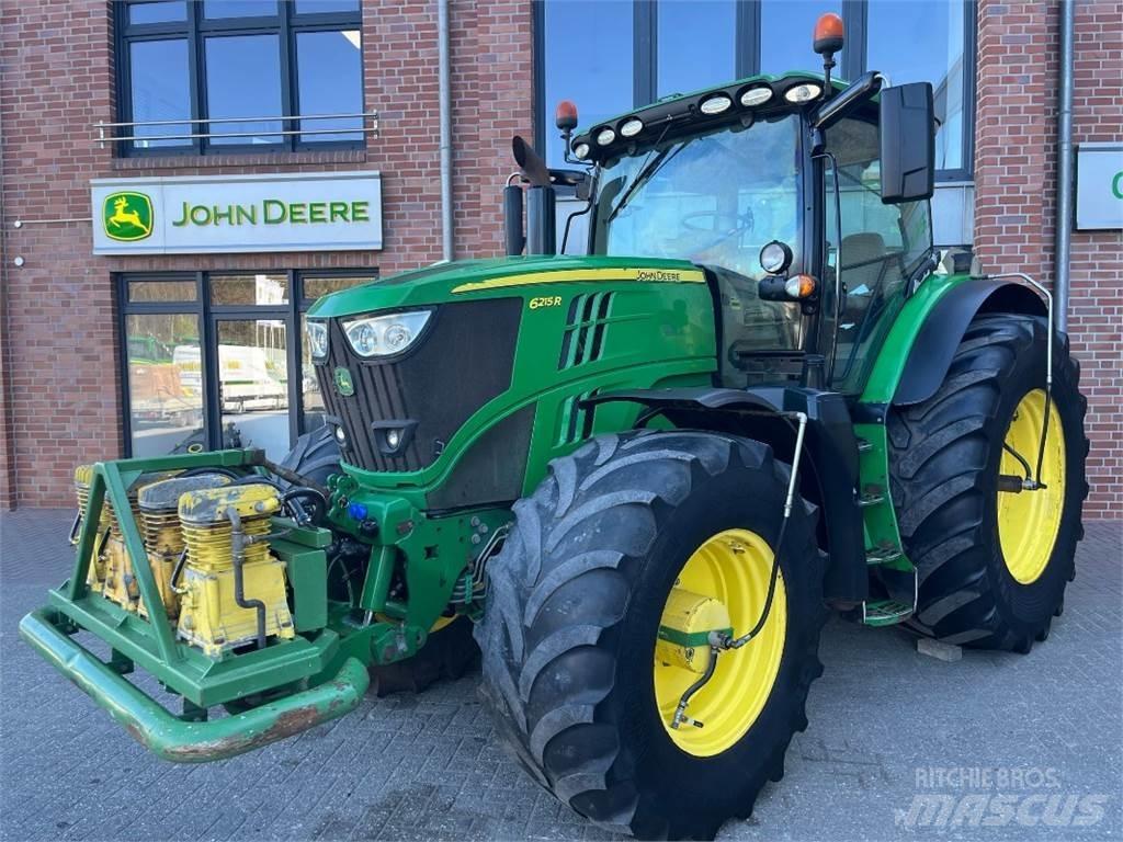 John Deere 6215R Traktorid
