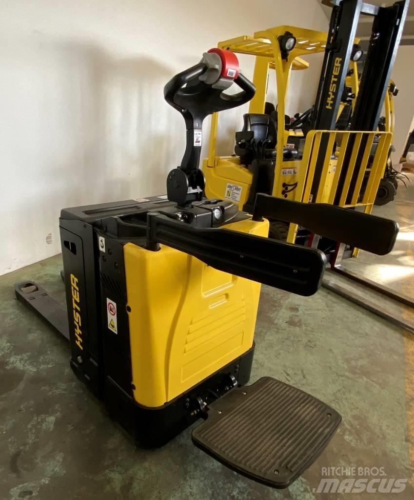 Hyster P2.0S FBW Järelkäidavad virnastajad