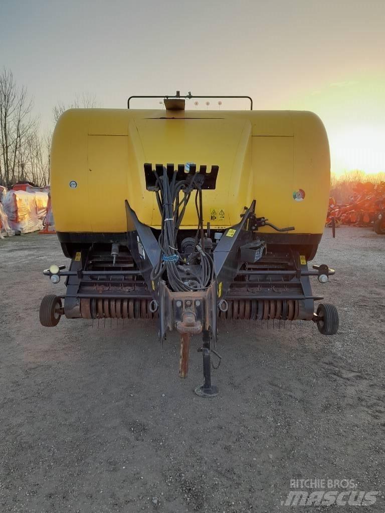 New Holland BB 9080 Ruloonpressid