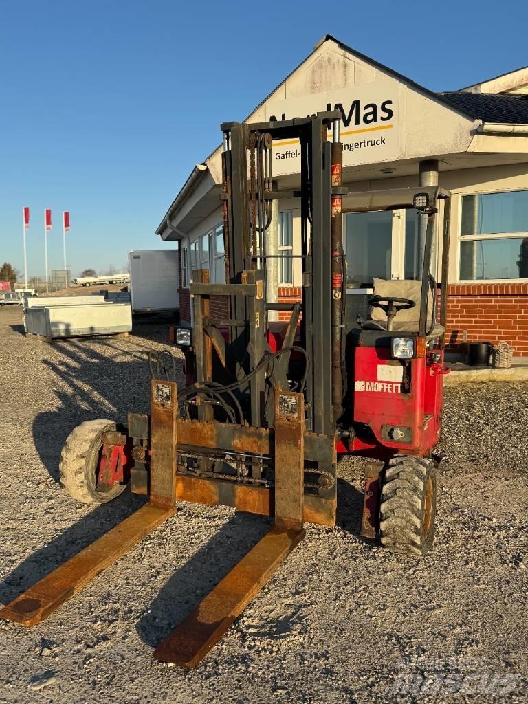 Moffett M4 25.3 Diiseltõstukid