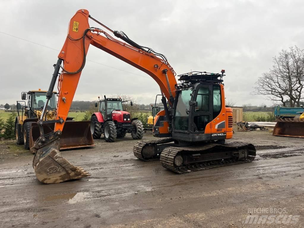 Doosan DX 140 LCR-5 Roomikekskavaatorid