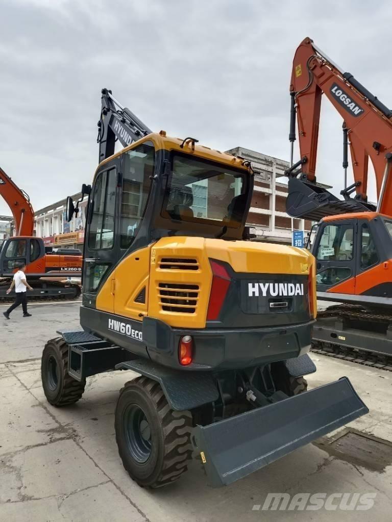 Hyundai HW 60 Eco Ratasekskavaatorid