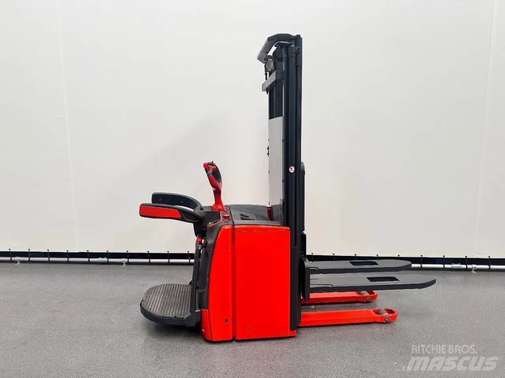Linde L 16 AP Järelkäidavad virnastajad