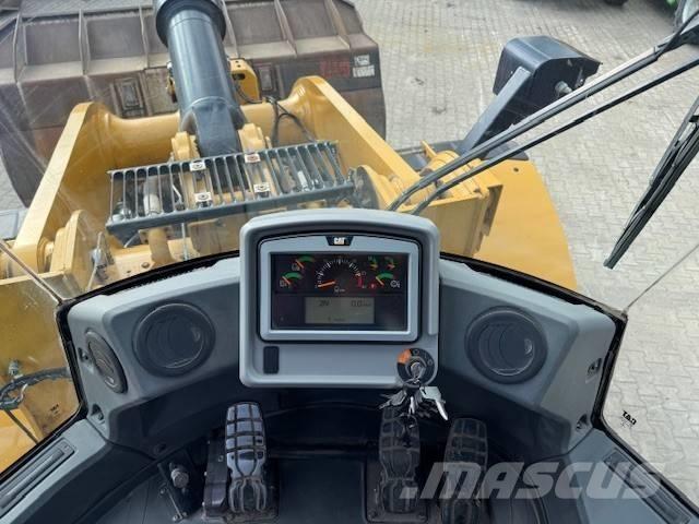 CAT 966 M Rataslaadurid