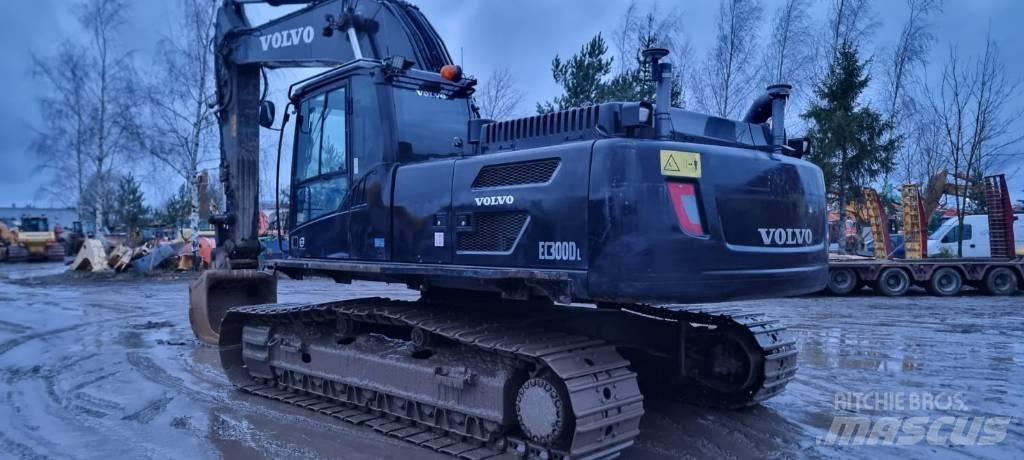Volvo EC 300 D L Roomikekskavaatorid