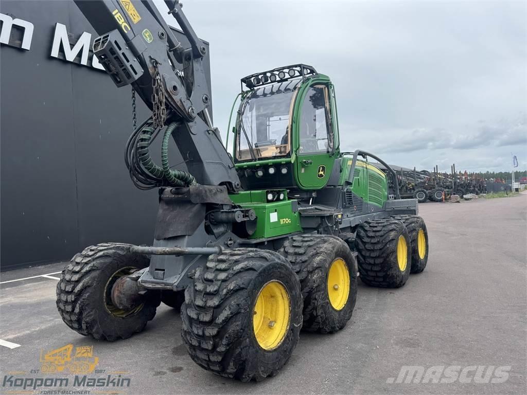 John Deere 1170G Harvesterid