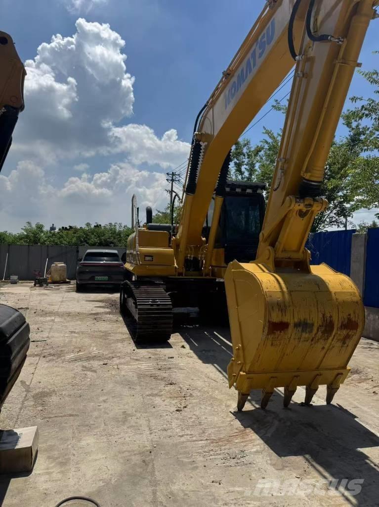 Komatsu PC 200 8N Roomikekskavaatorid