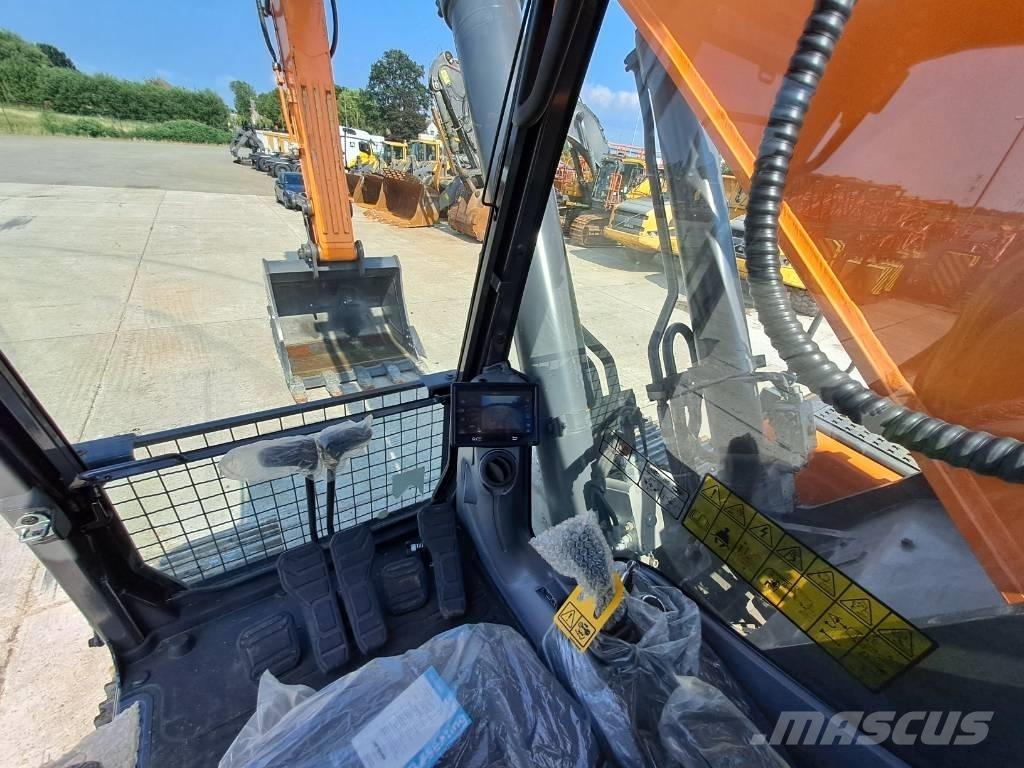 Doosan DX 530 LC-7 M Roomikekskavaatorid