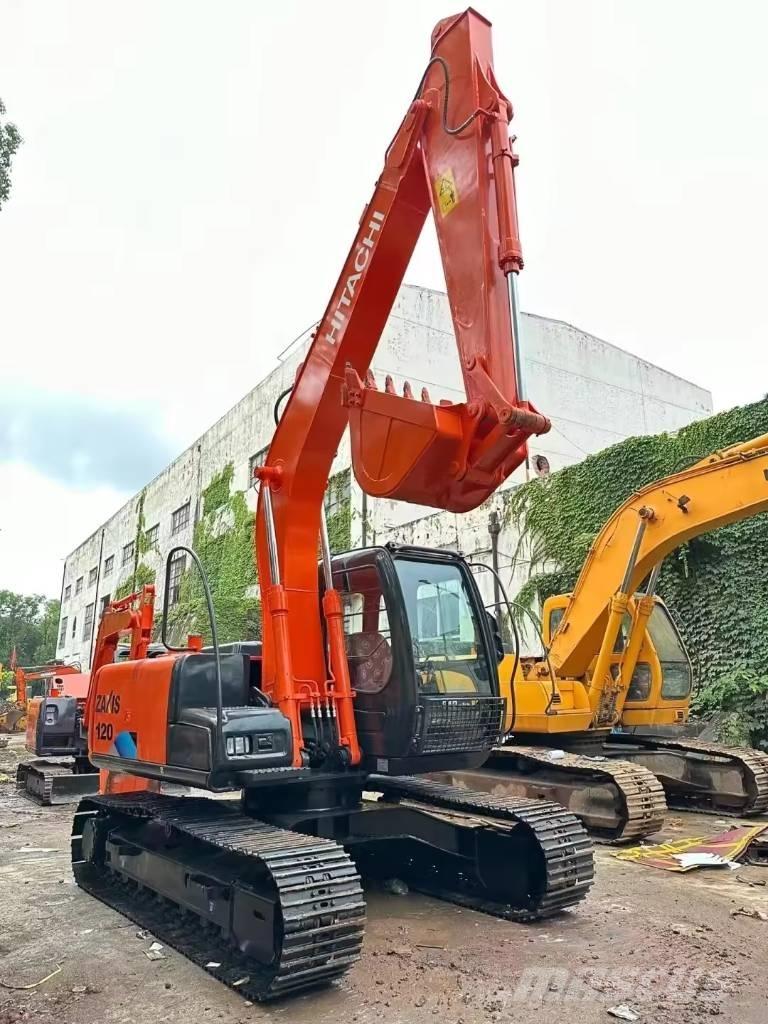 Hitachi ZX 120 Roomikekskavaatorid