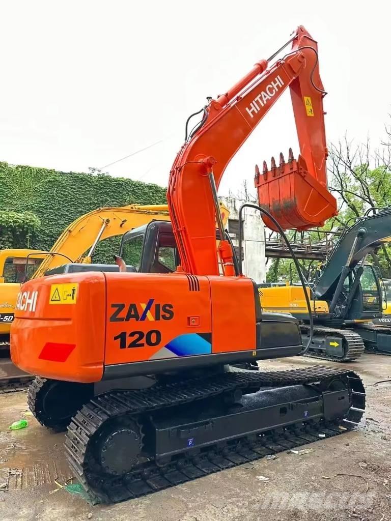 Hitachi ZX 120 Roomikekskavaatorid
