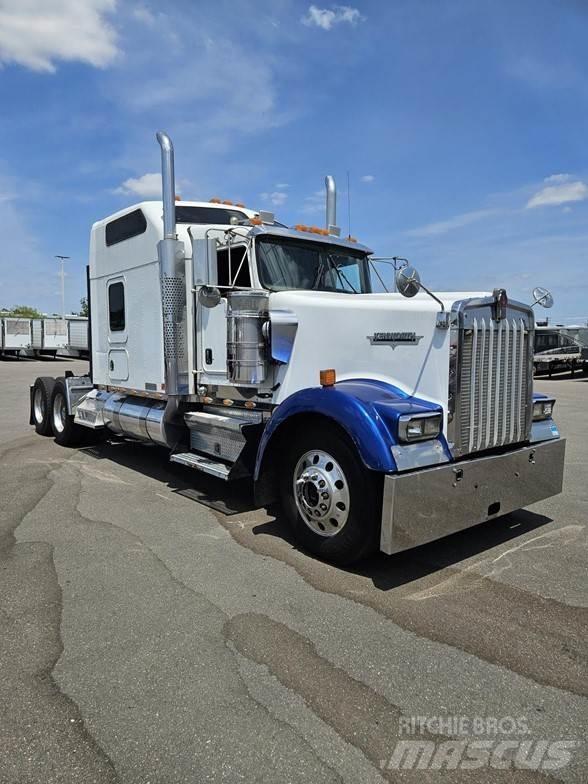 Kenworth W900 Sadulveokid