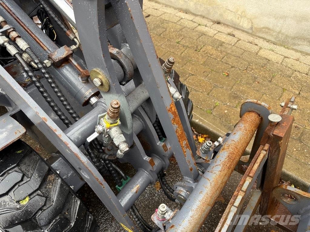 Eurotrac W10 Rataslaadurid