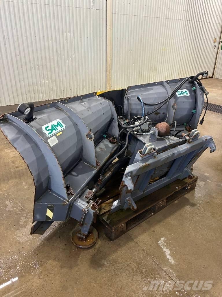 Sami VM 2400 Lumekoristusmasinad