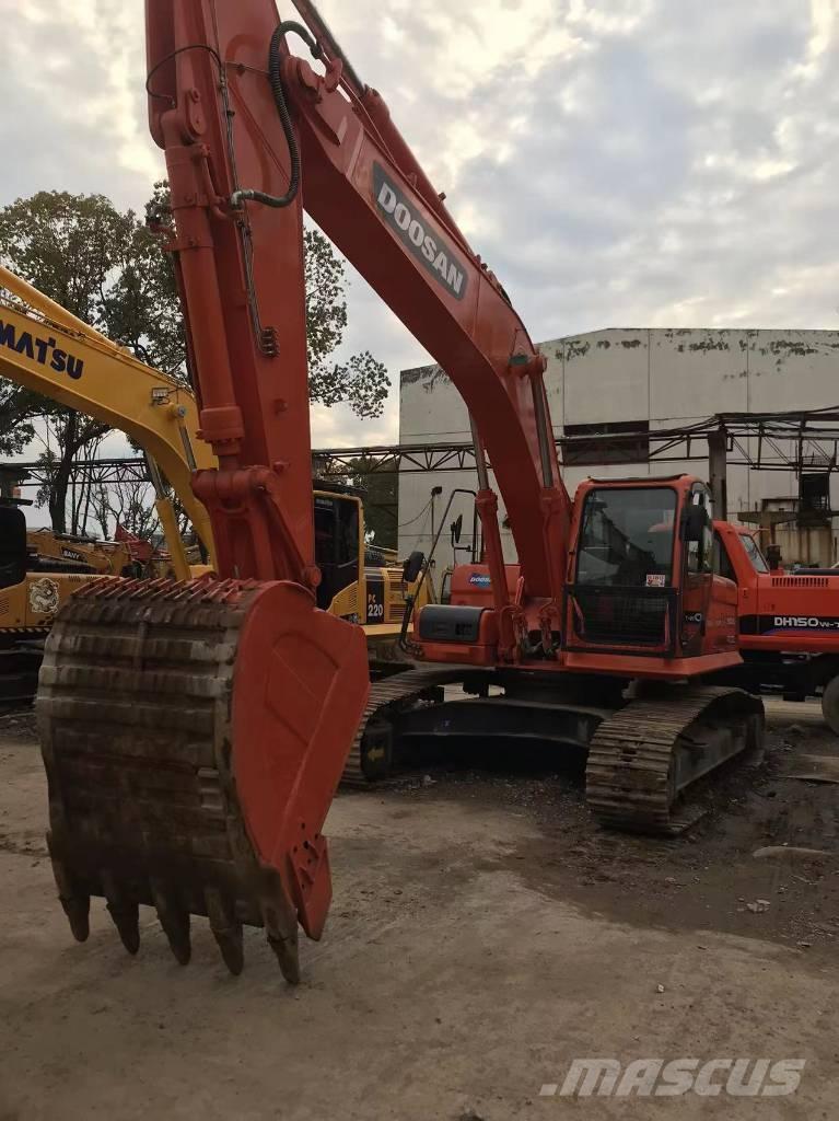 Doosan dx300 Roomikekskavaatorid