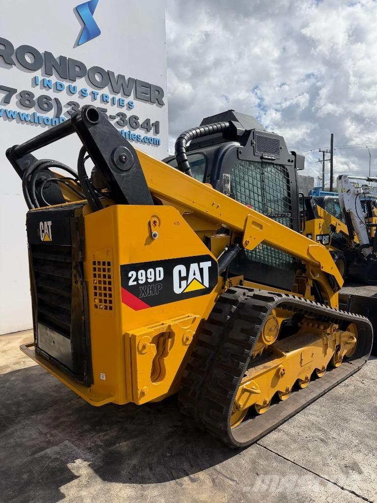 CAT 299 D XHP Kompaktlaadurid