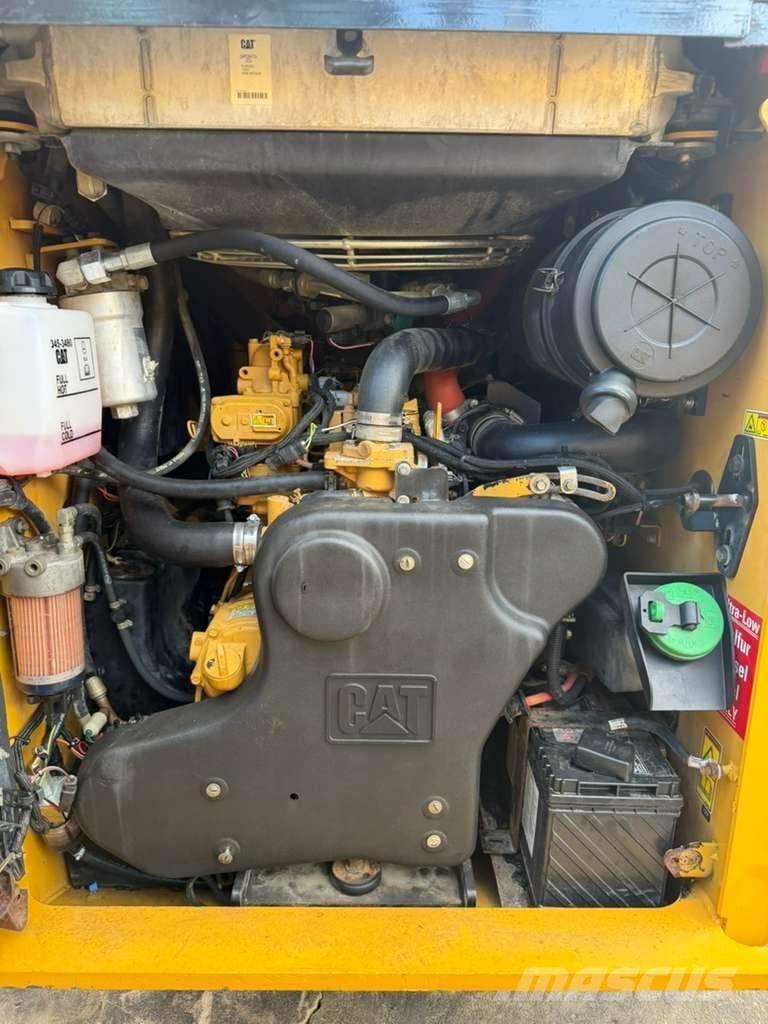 CAT 299 D XHP Kompaktlaadurid