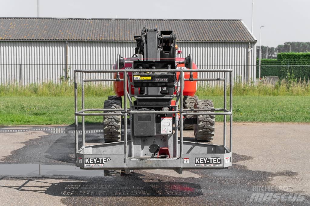 Manitou 200 ATJ e Iseliikuvad poomtõstukid