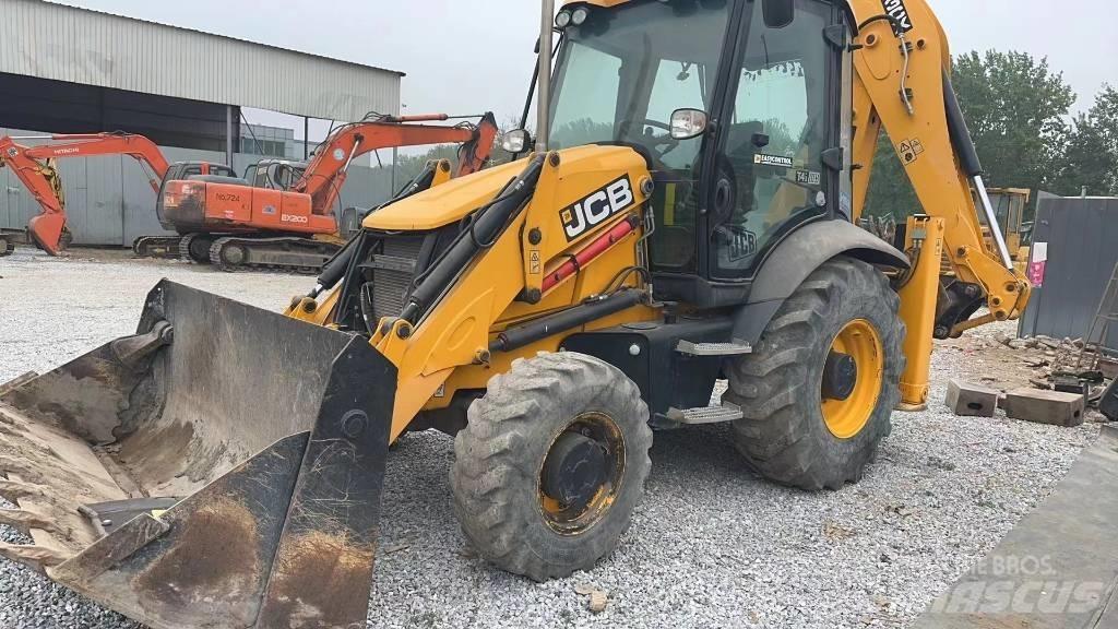 JCB 3CX Ekskavaatorlaadurid