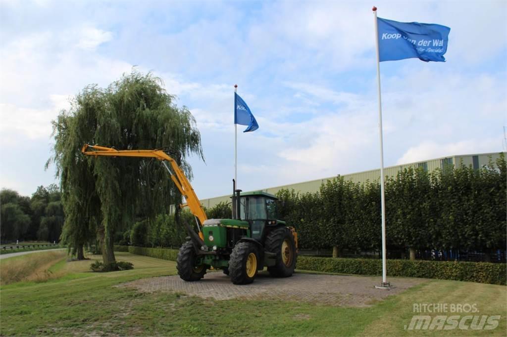 John Deere 4055 Traktorid