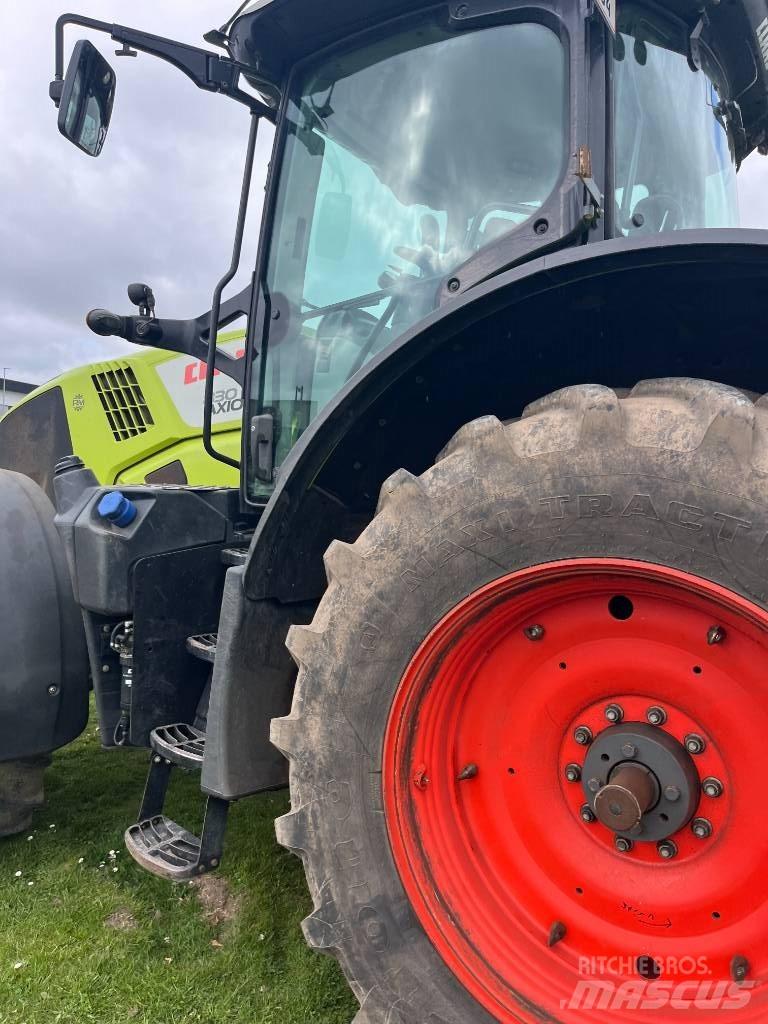 CLAAS AXION 830 CIS+ Traktorid