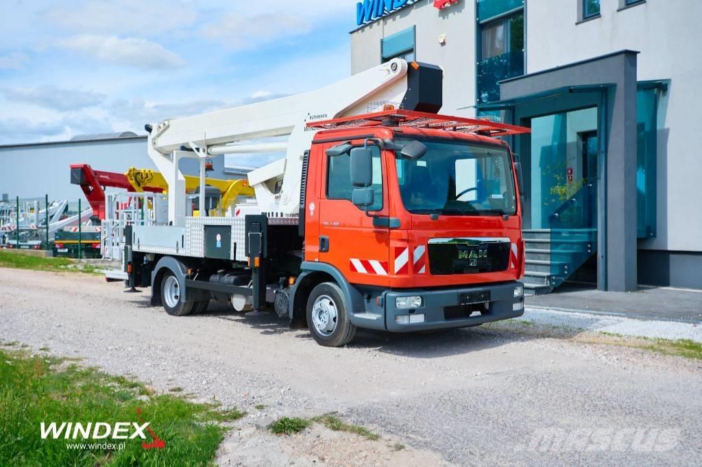 Ruthmann T 300 Auto korvtõstukid