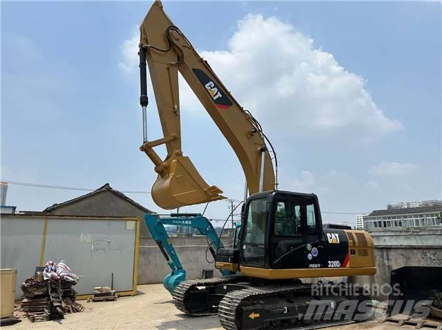 CAT 320 D Roomikekskavaatorid