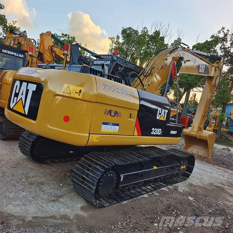 CAT 320 D Roomikekskavaatorid